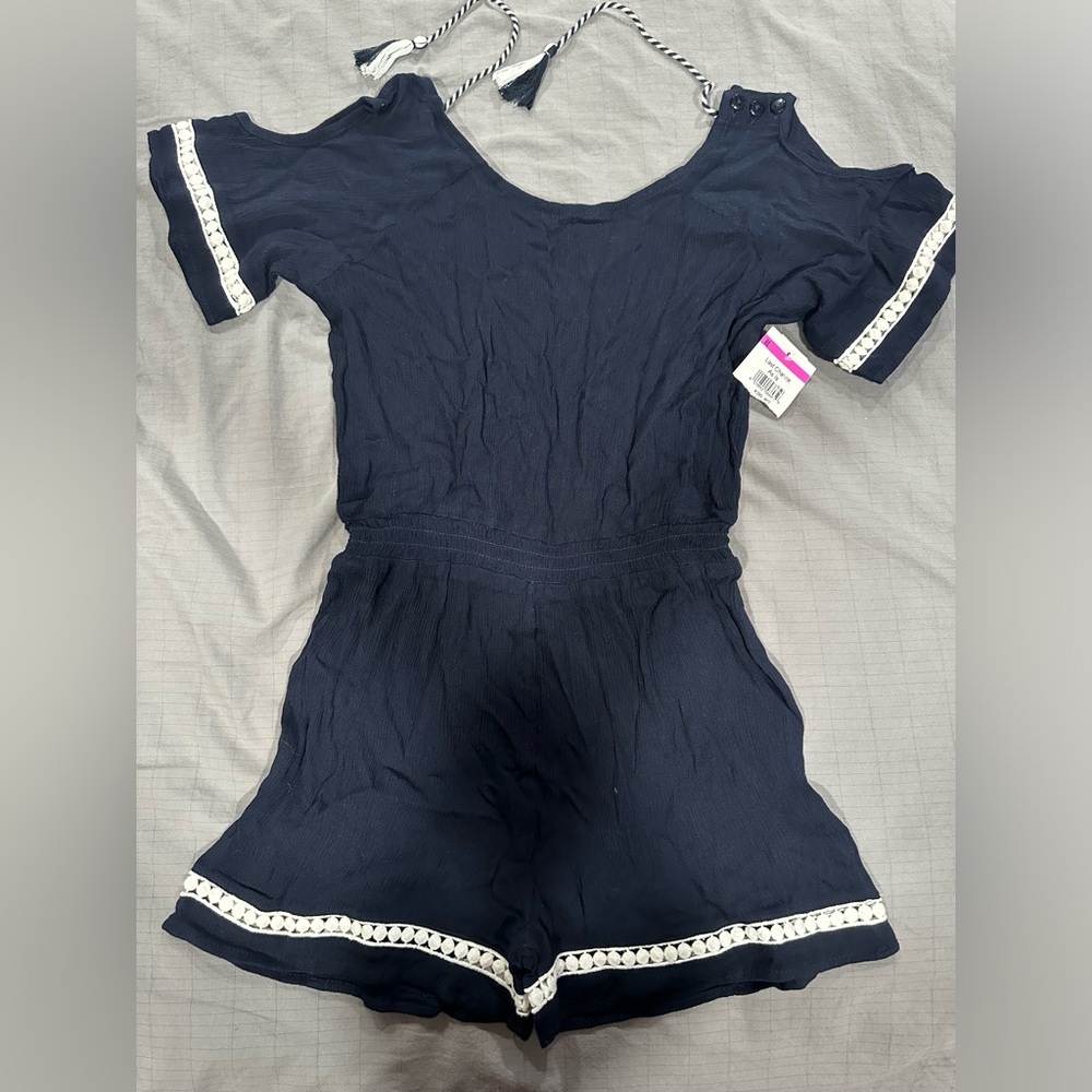 Snapper Rock Blue and White Romper with Lace Trim Size 6